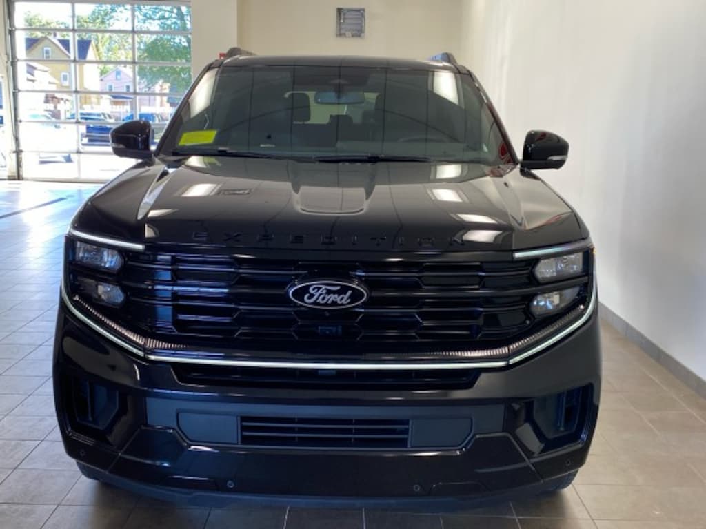 New 2025 Ford Expedition 2025 Ford Expedition Platinum 4DR SUV 122.5 WB 4W SUV