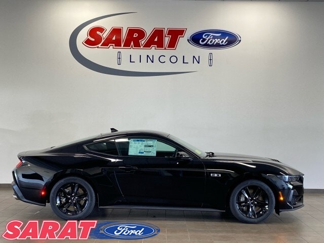 2025 Ford Mustang Coupe 