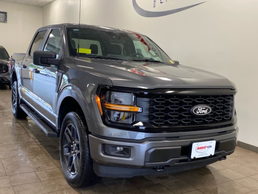 New 2025 Ford F-150 STX 4X4 TRUCK