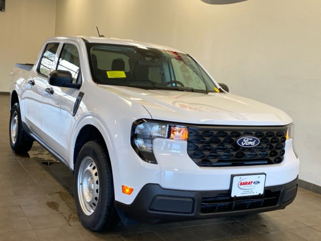 New 2025 Ford Maverick 2025 Ford Maverick XL Crew CAB 4DR 121.1 WB TRUCK