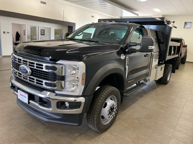 2025 Ford F-550 XL photo 3