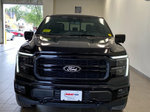 2025 Ford F-150 Lariat photo 3