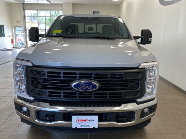 2025 Ford F-250 XL photo 2