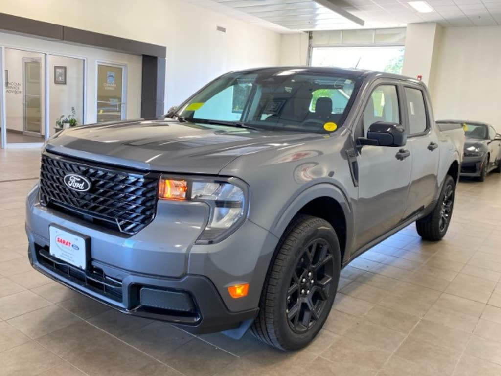 New 2025 Ford Maverick XLT AWD TRUCK