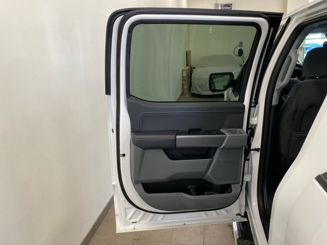 2025 Ford F-150 XLT - Photo 8