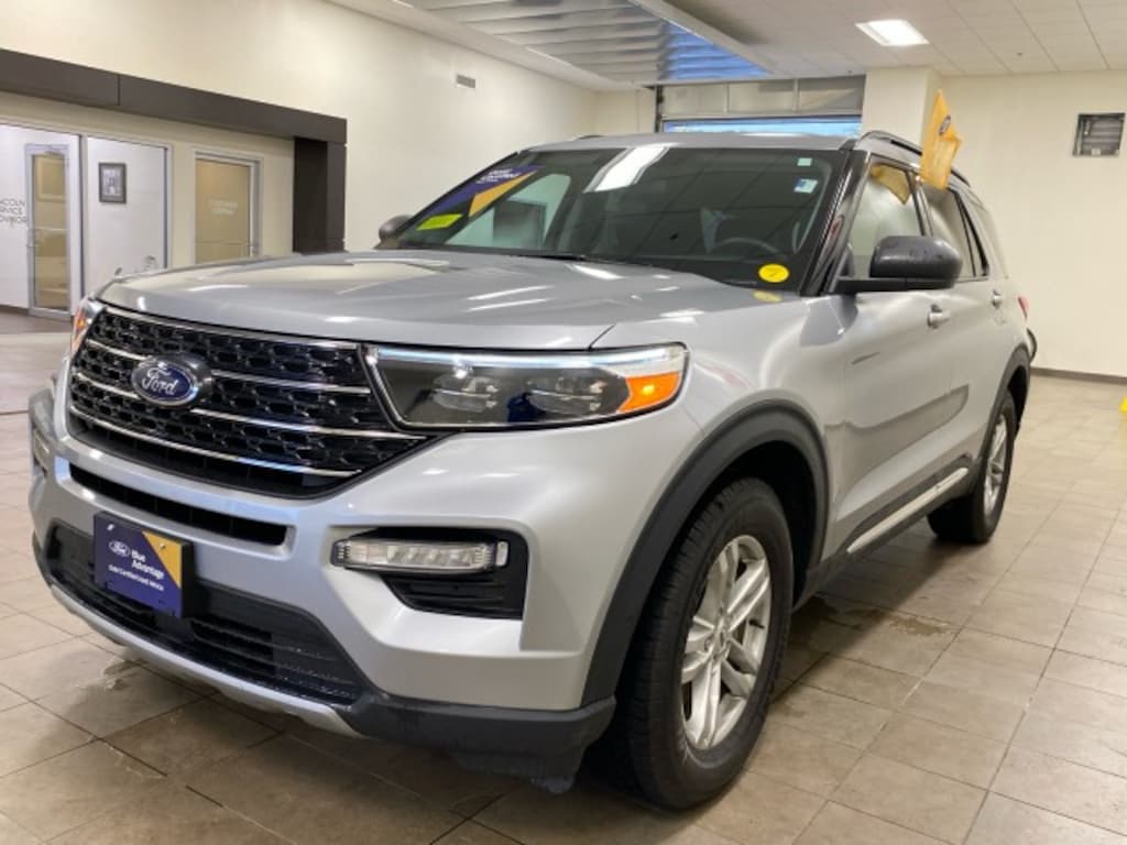 Certified 2022 Ford Explorer XLT 4WD SUV