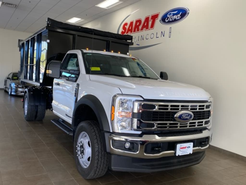 New 2025 Ford F-600 Chassis XL REG CAB 169" WB Pickup Truck