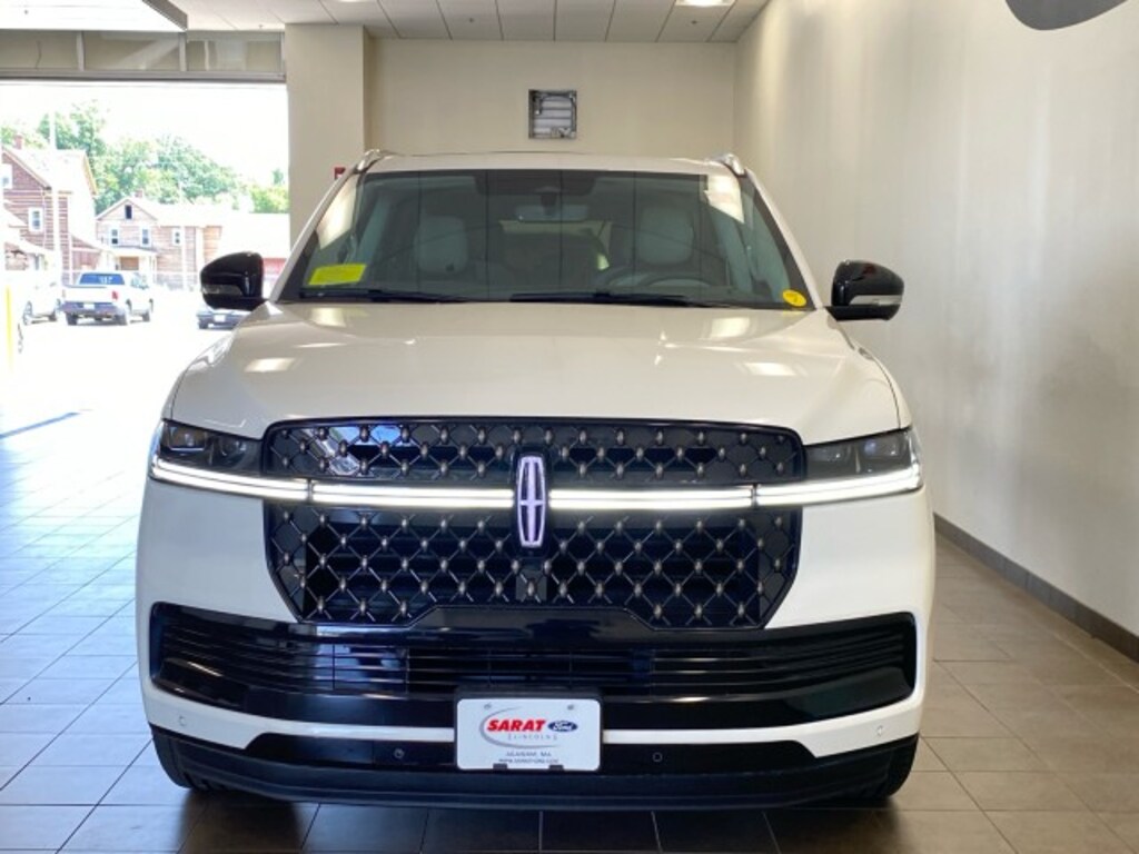 New 2026 Lincoln Navigator L Black Label
