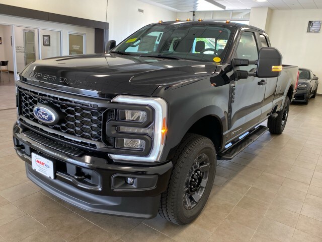 2026 Ford F-350 XL photo 3
