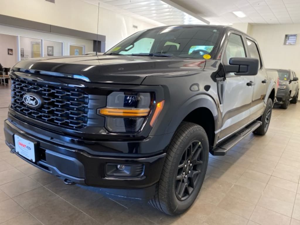 New 2025 Ford F-150 STX 4X4 TRUCK
