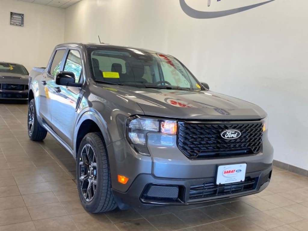 New 2025 Ford Maverick XLT AWD TRUCK