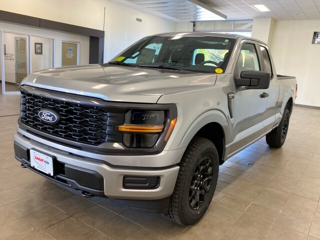 2025 Ford F-150 STX photo 4