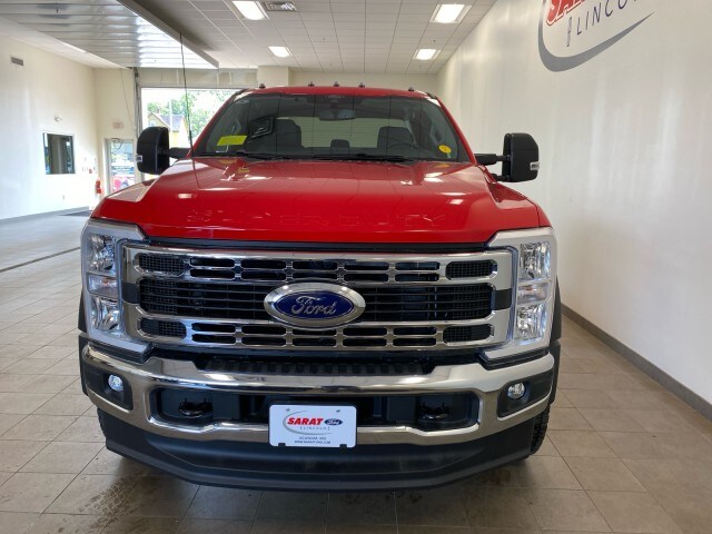 2024 Ford F-550 XLT photo 2