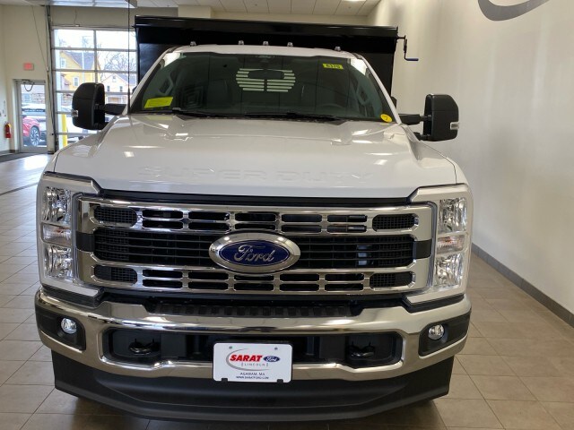 2024 Ford F-350 XL photo 2