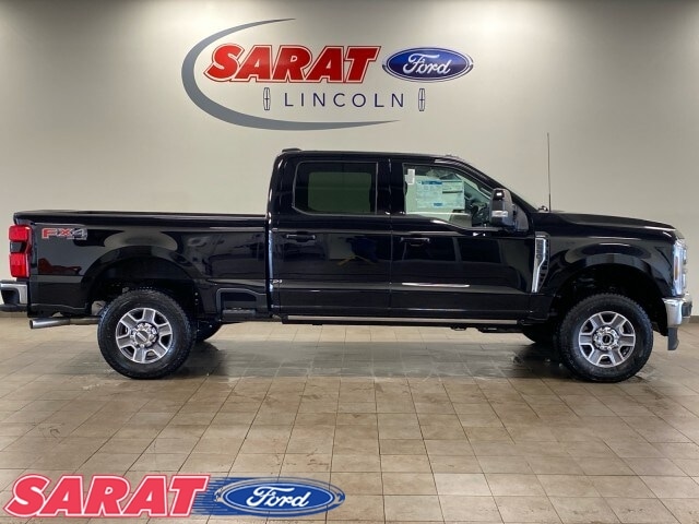 2026 Ford F-350 Super Duty Lariat's photo