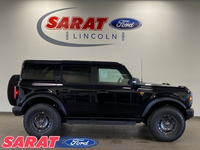 2025 Ford Bronco SUV 