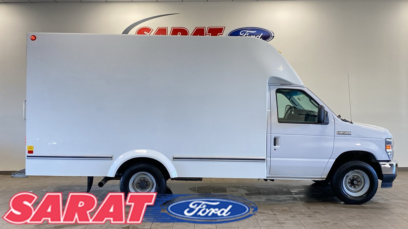 2021 Ford E-Series Cutaway Base