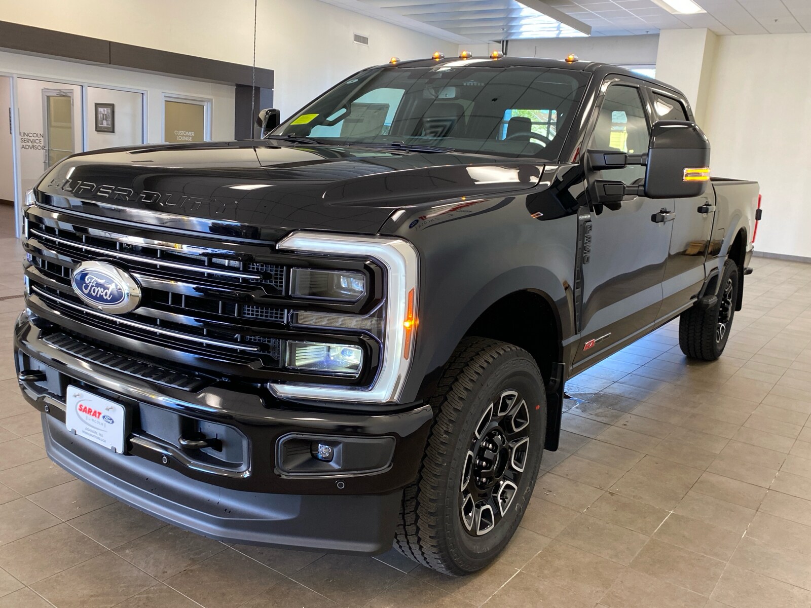 2026 Ford F-350 Platinum photo 4