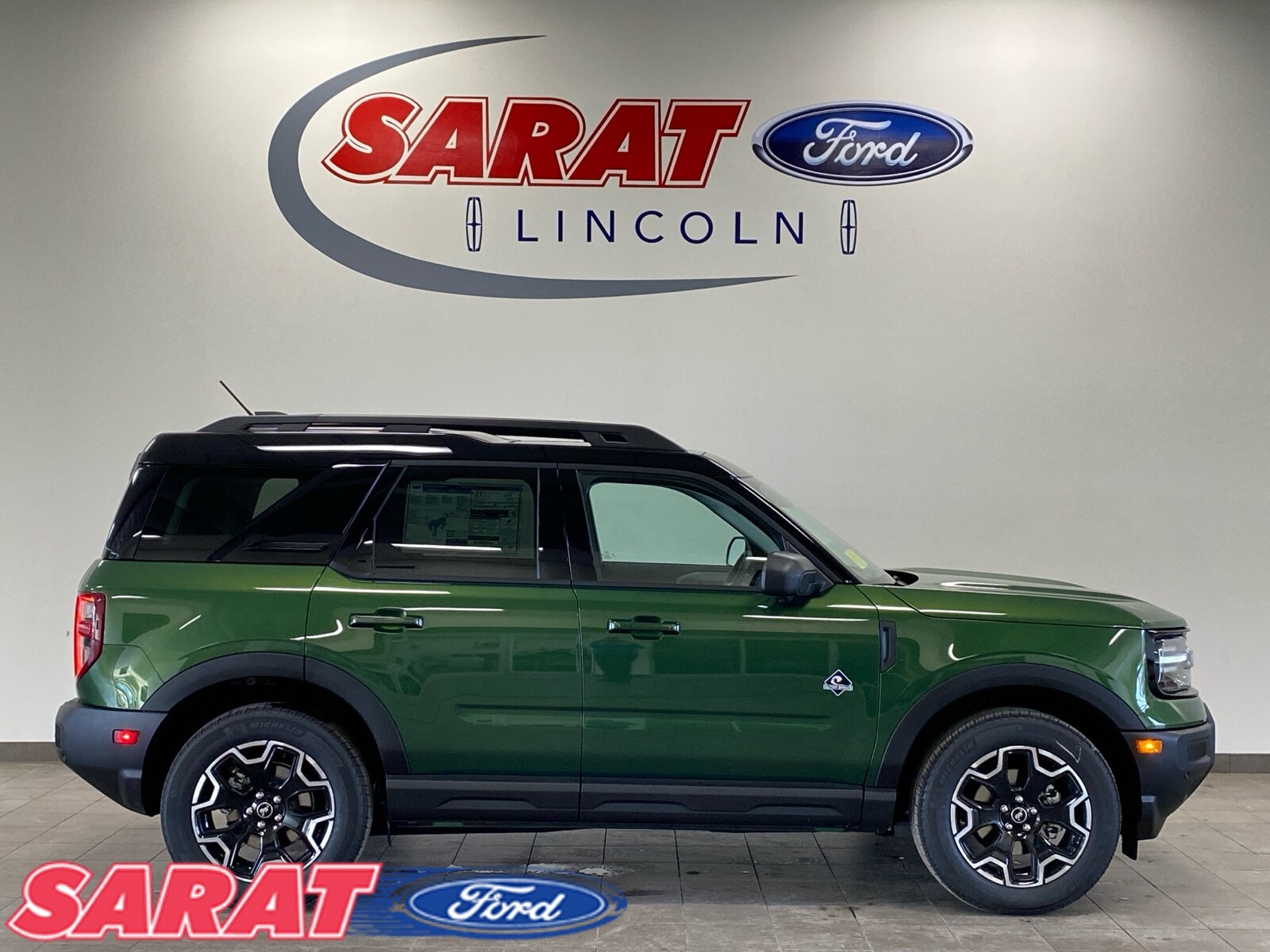 2025 Ford Bronco Sport Outer Banks's photo