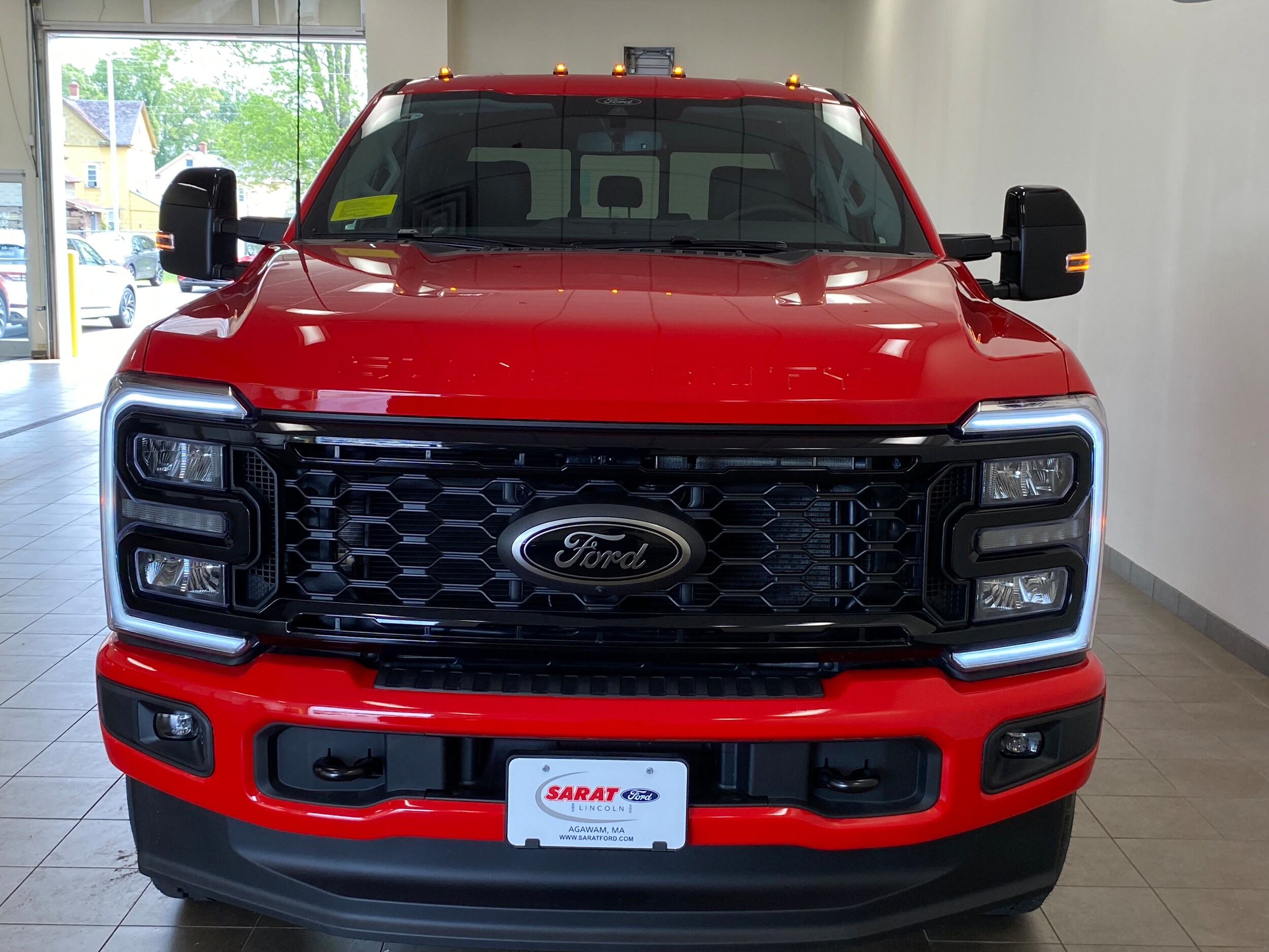 2025 Ford F-250 Lariat photo 3