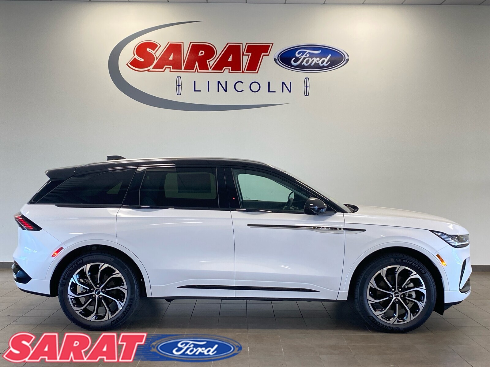 WHITE PLATINUM MET 3C 2026 Lincoln Nautilus SUV / Crossover All-Wheel Drive Automatic