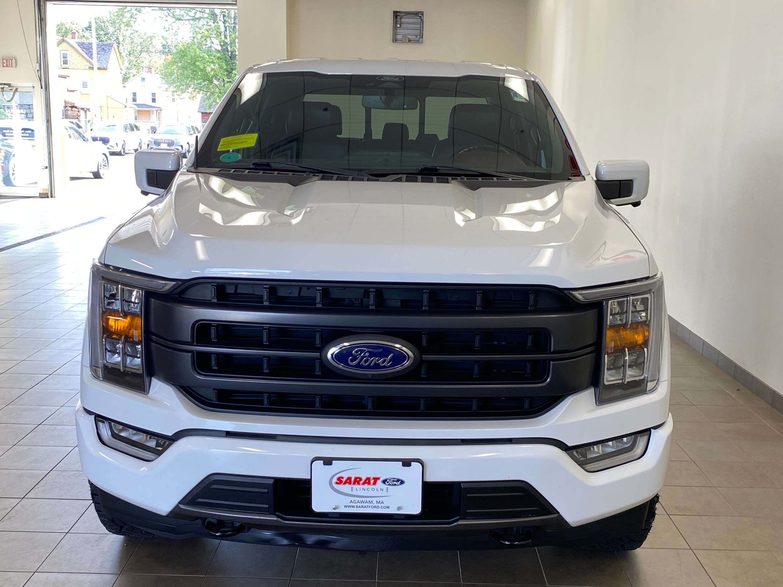2022 Ford F-150 Lariat photo 3