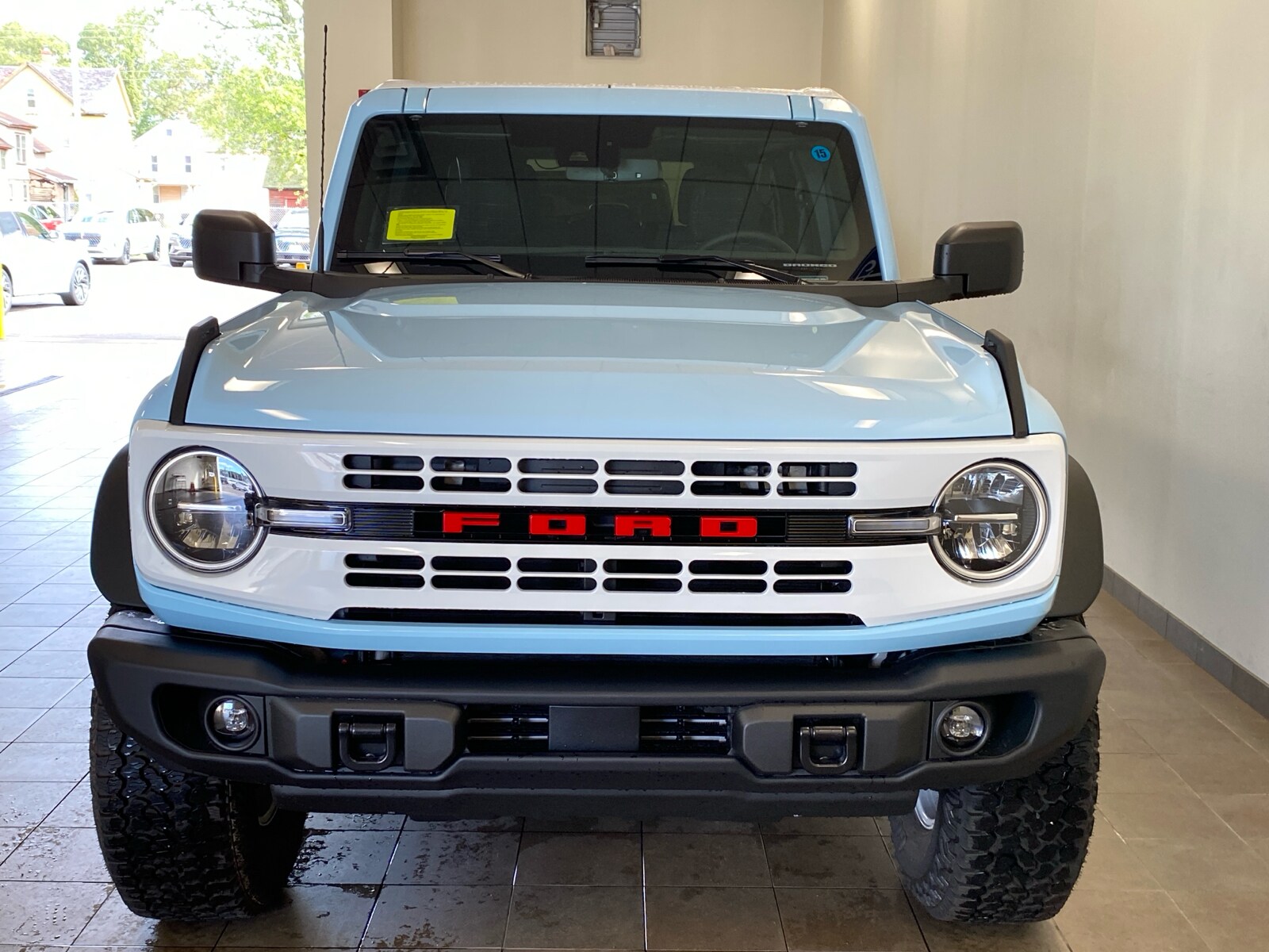 2025 Ford Bronco Heritage First Edition photo 3