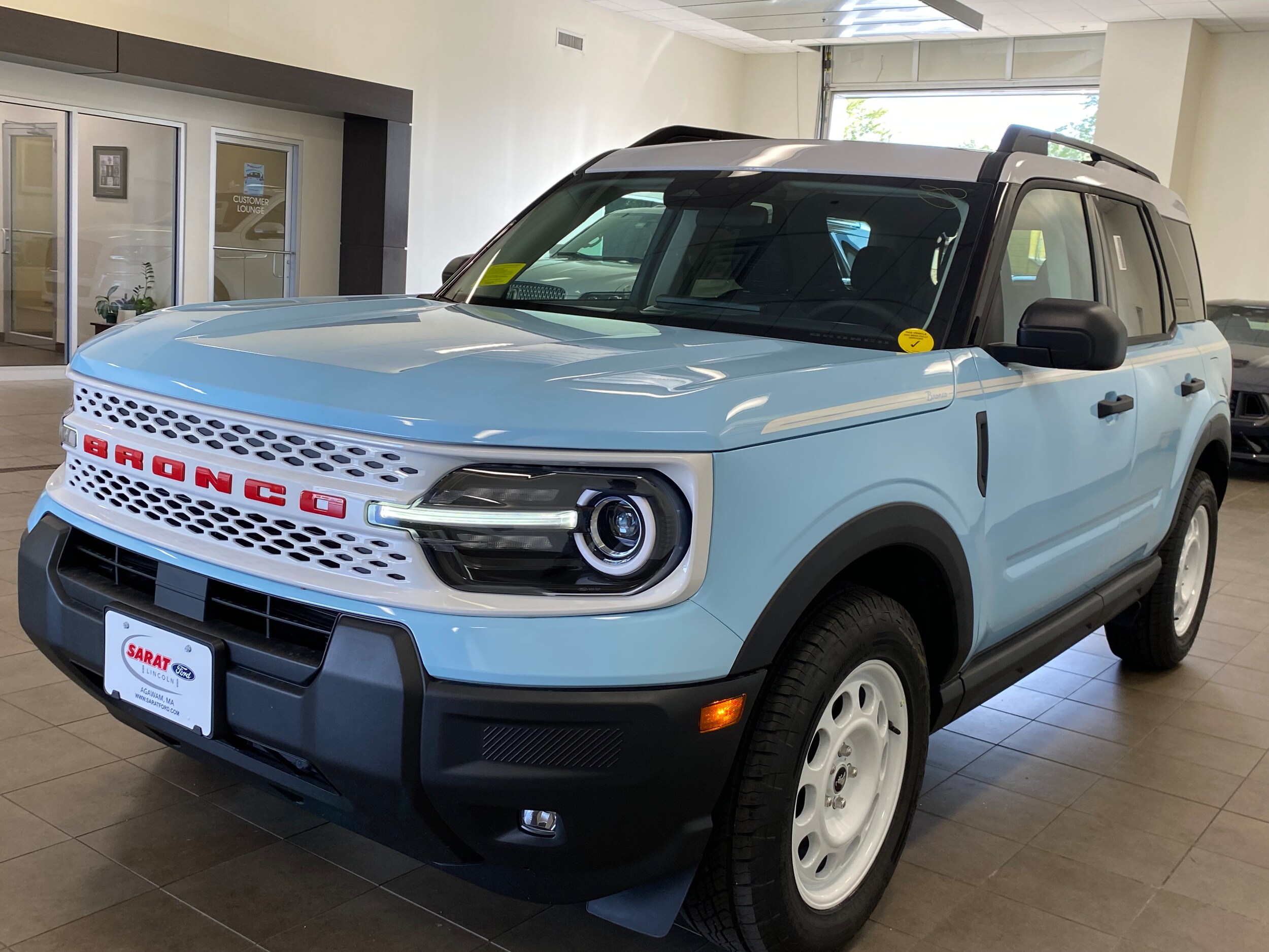 2025 Ford Bronco Sport Heritage photo 3