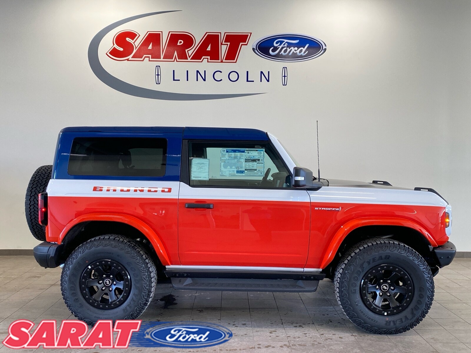 2025 Ford Bronco SUV 