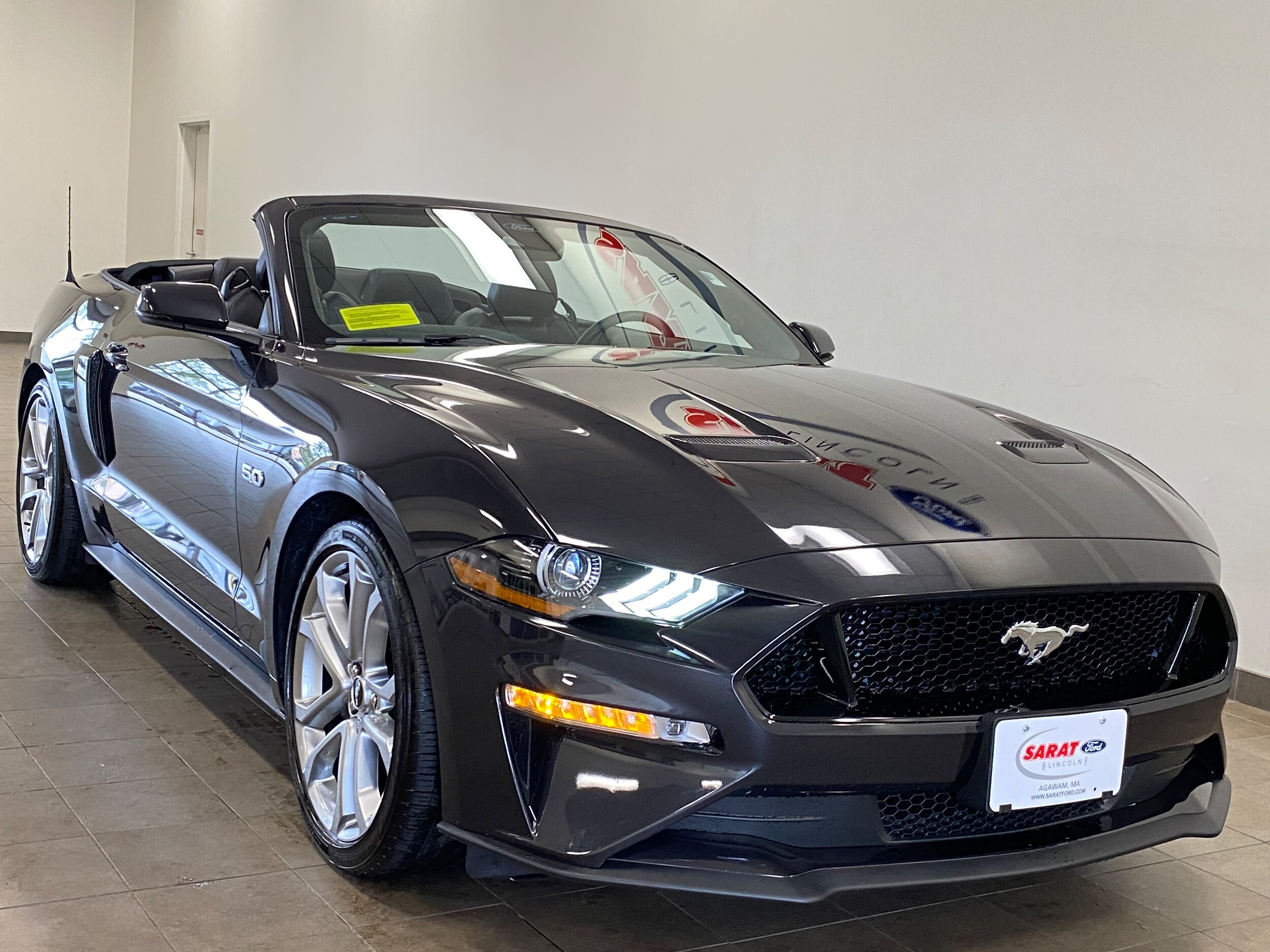 2022 Ford Mustang GT Premium photo 3