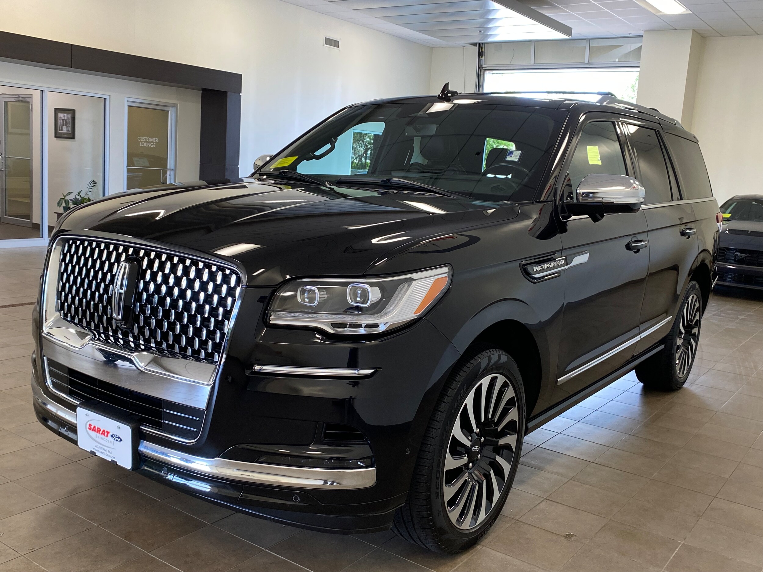 2024 Lincoln Navigator Black Label photo 4
