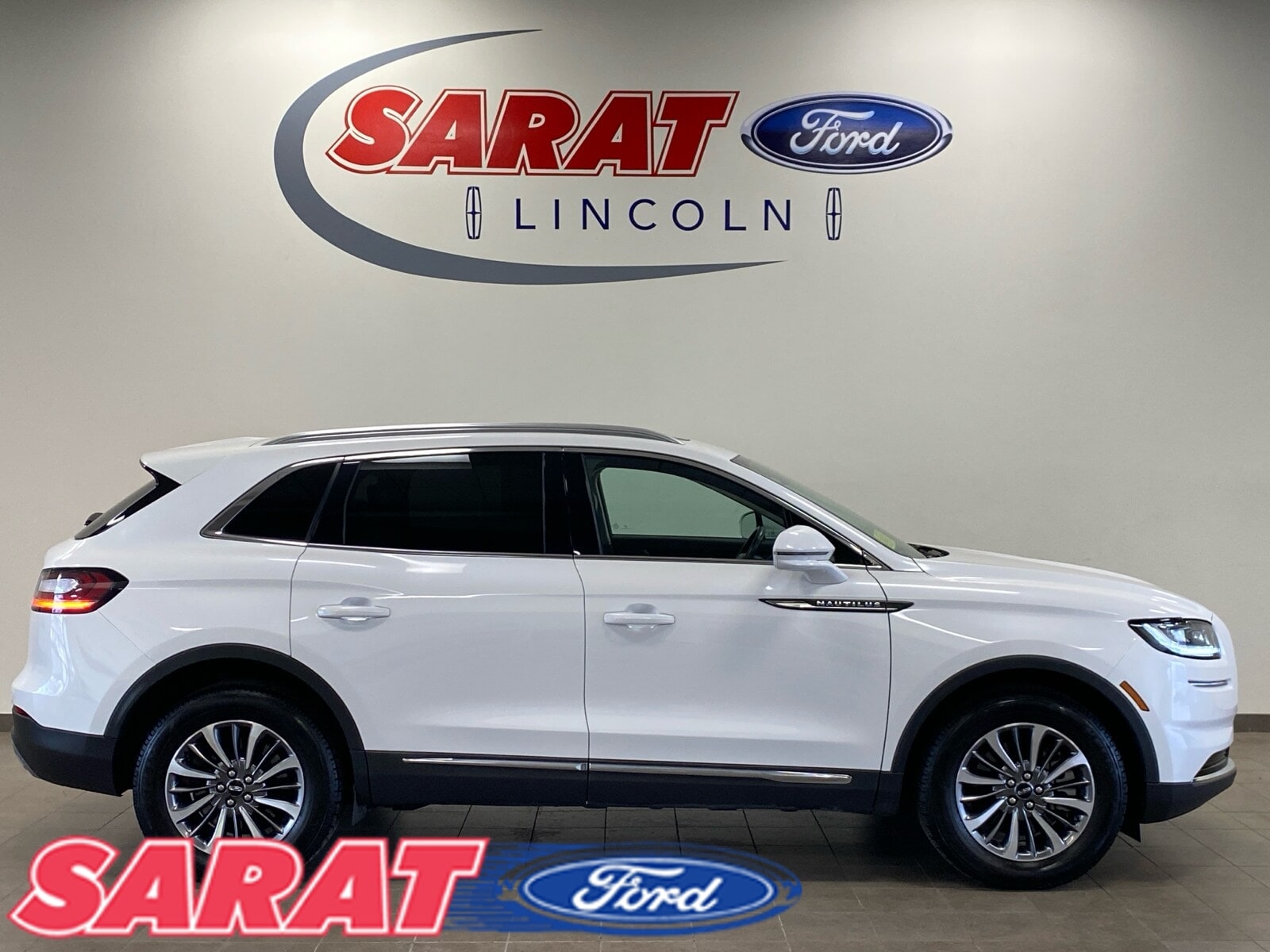 2023 Lincoln Nautilus Reserve AWD's photo