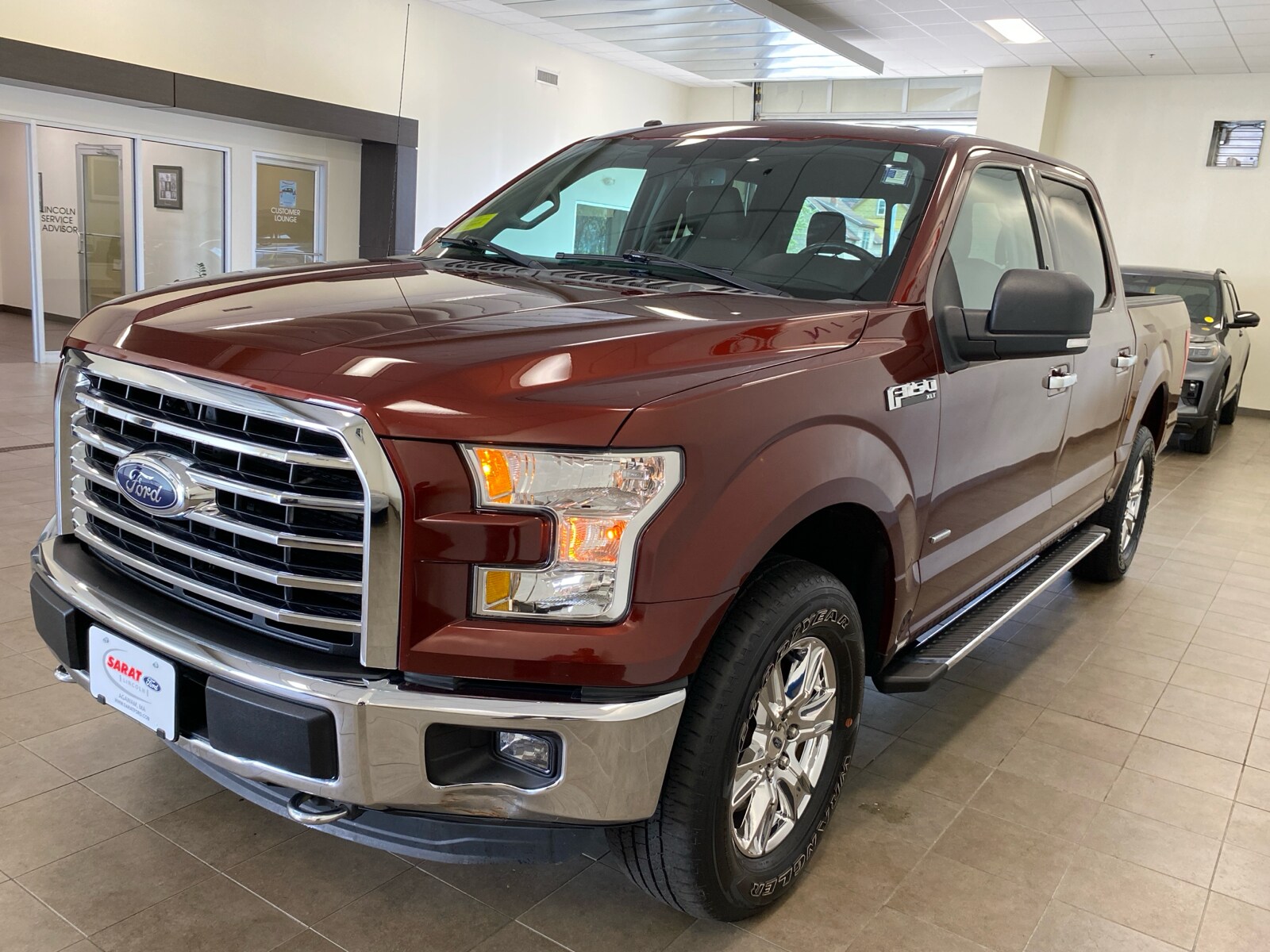 2016 Ford F-150 XLT photo 4