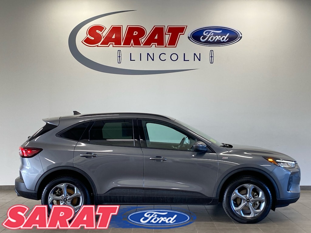 Used 2025 Ford Escape ST-Line Select SUV