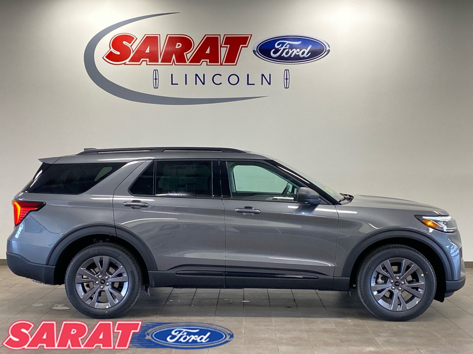 2026 Ford Explorer Active 4WD's photo