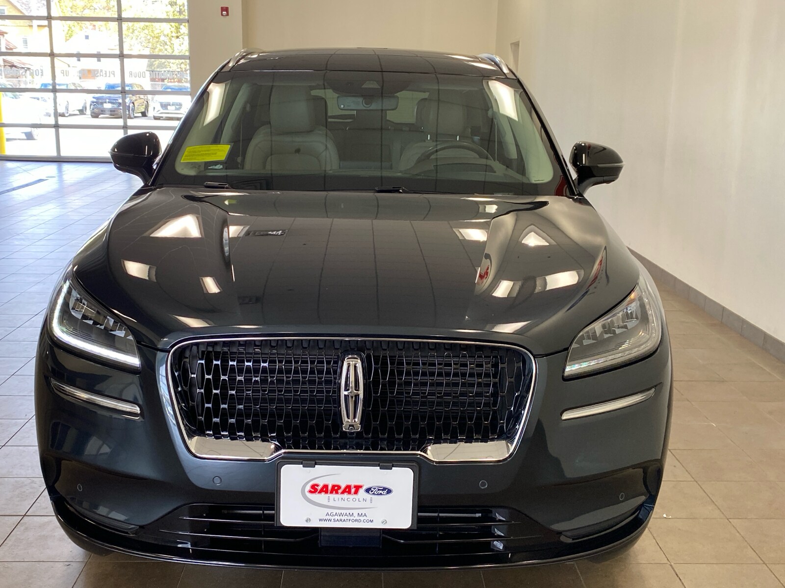 2022 Lincoln Corsair Reserve photo 3