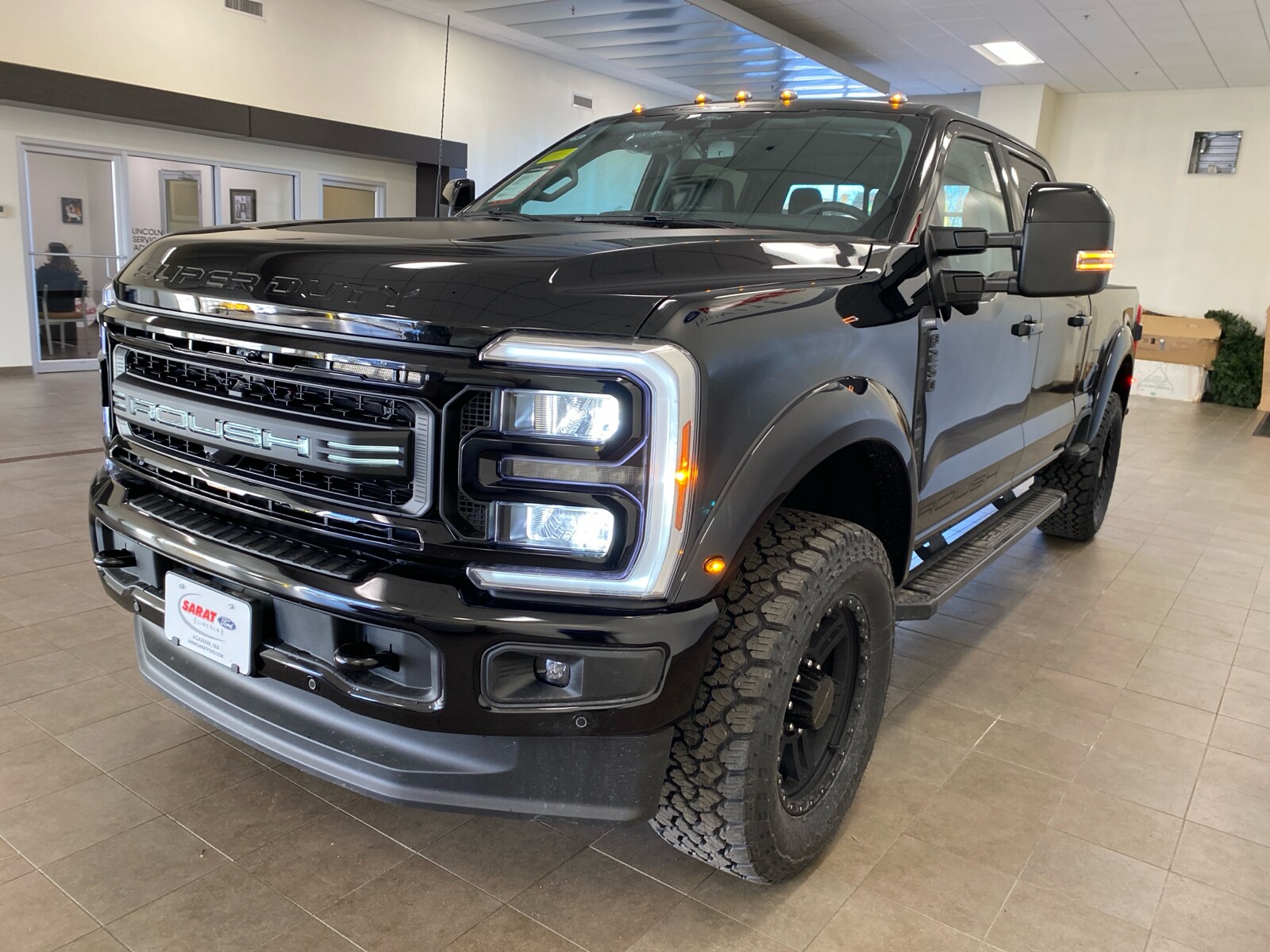 2026 Ford F-250 Lariat photo 4