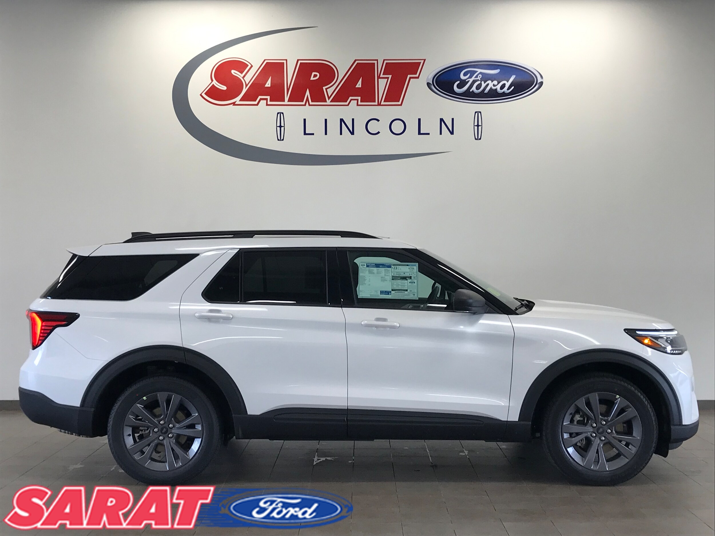 2027 Ford Explorer ACTIVE 4WD