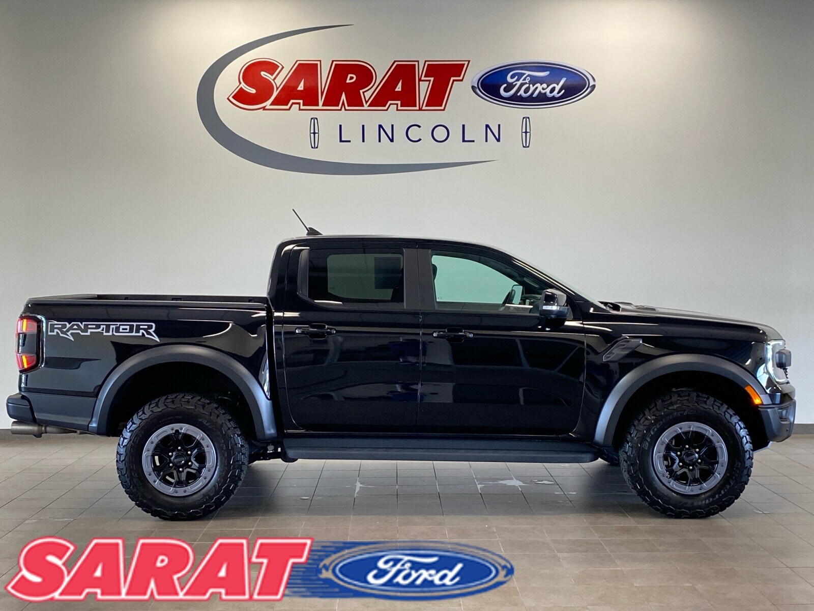 SHADOW BLACK 2025 Ford Ranger Raptor SuperCrew 4WD Pickup Truck Four-Wheel Drive Automatic
