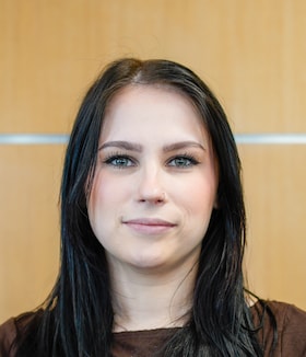 Staff member Dominique Holmes from e494bfefa30c