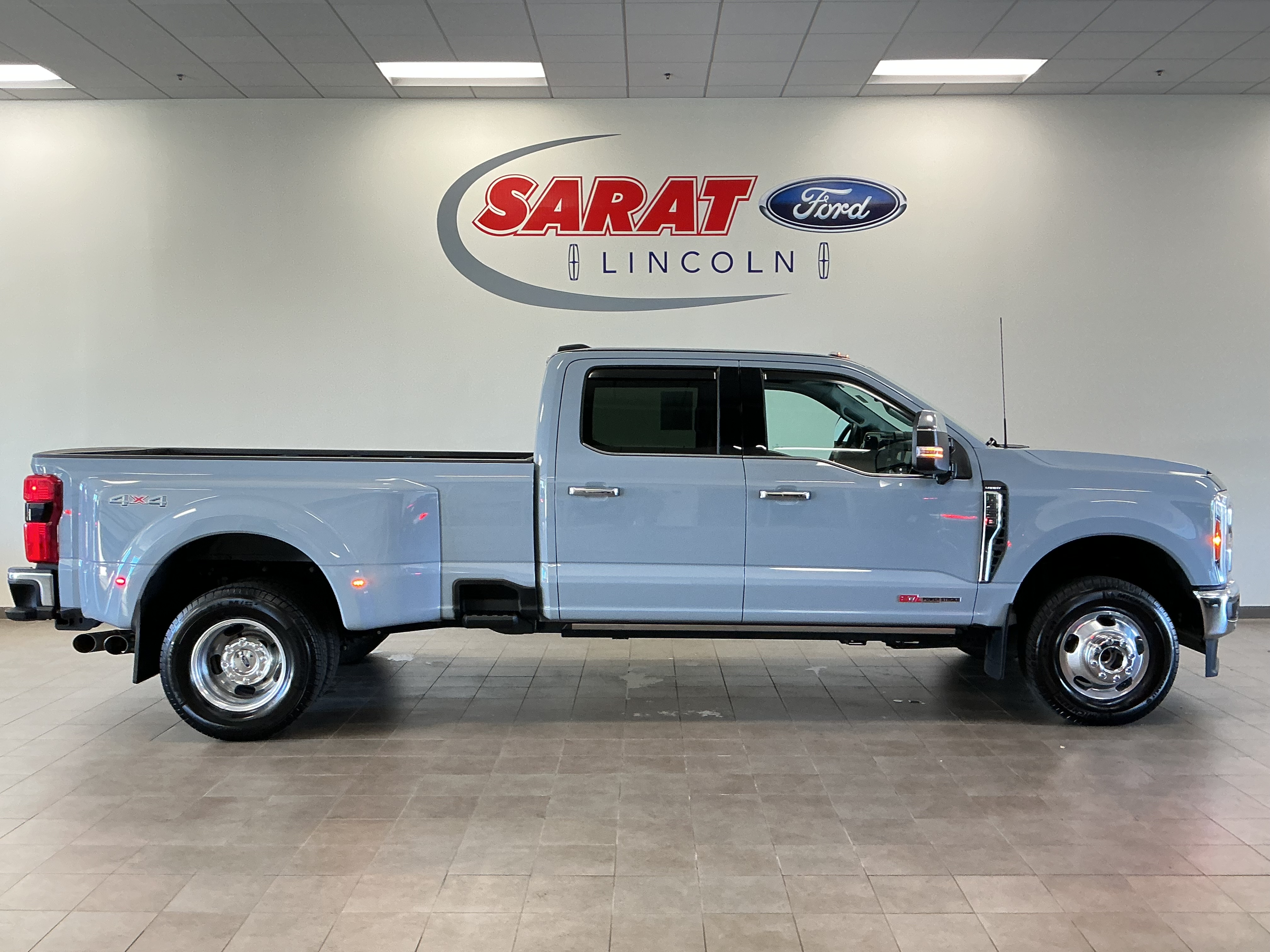 2026 Ford F-350 Lariat 4x4 Pickup Truck