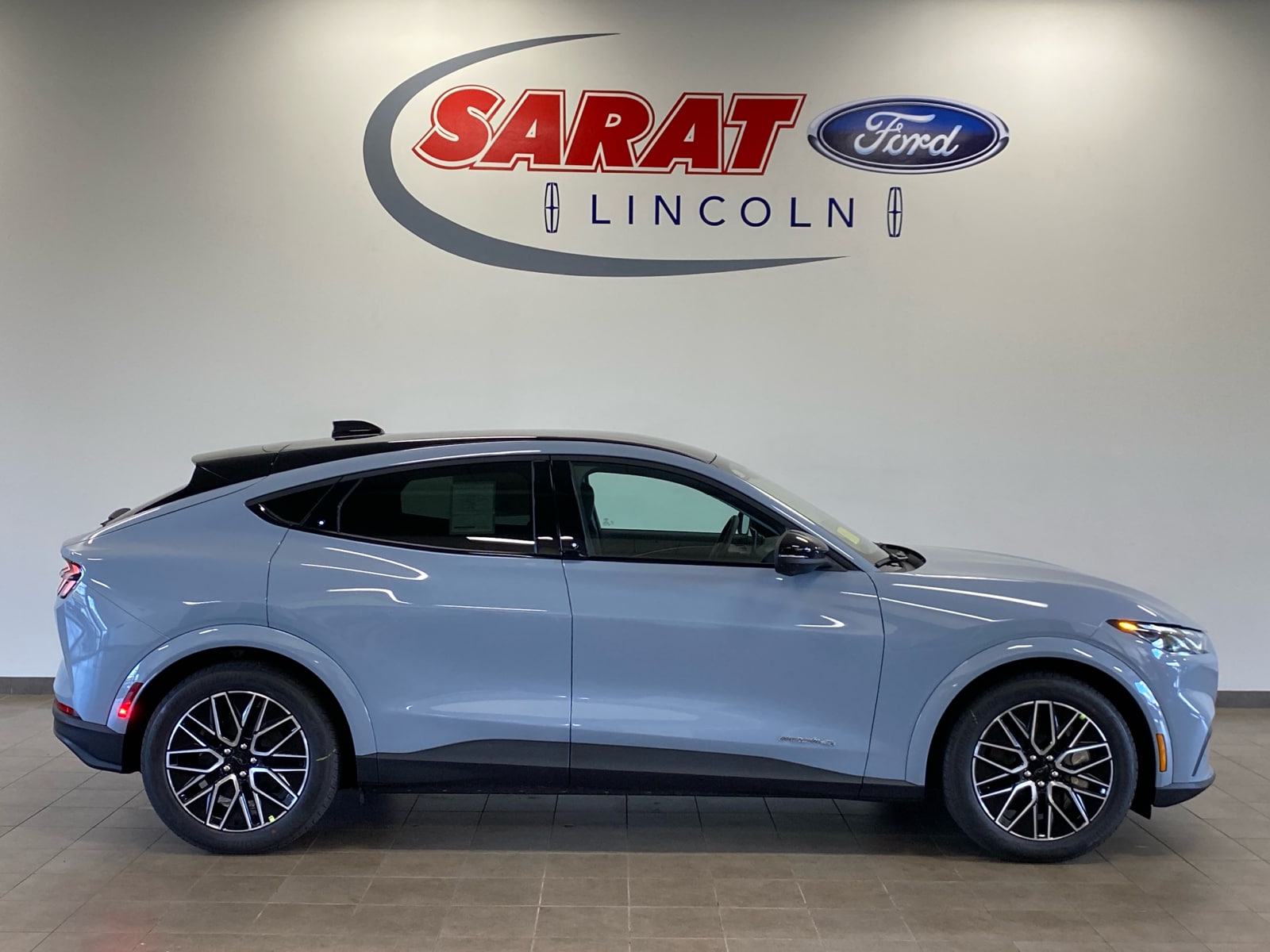 2025 Ford Mustang Mach-E SUV 