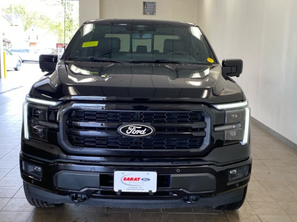 New 2025 Ford F-150 Lariat POWERBOOST TRUCK