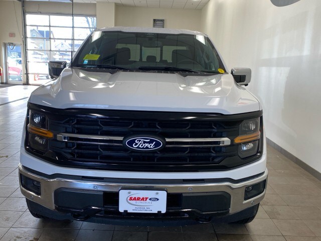 2025 Ford F-150 XLT photo 2
