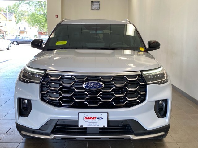 2025 Ford Explorer Platinum photo 3