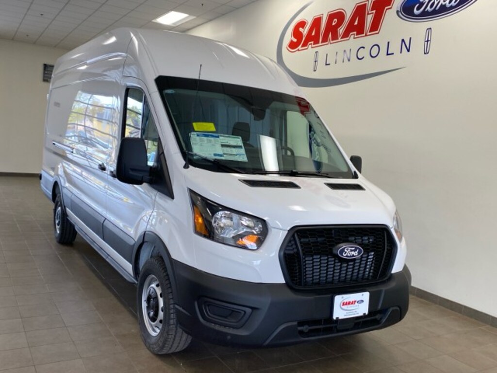 New 2026 Ford Transit-250 Cargo HR 148" WB Minivan/Van
