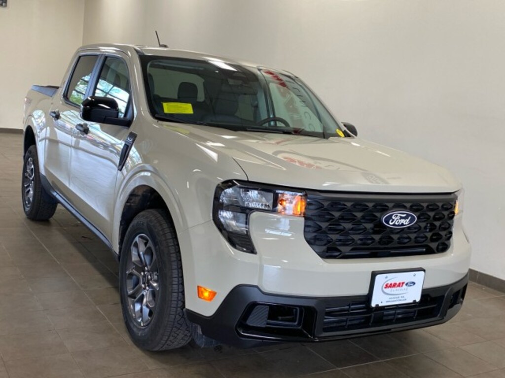 New 2025 Ford Maverick XLT AWD TRUCK