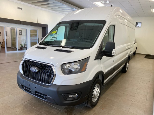 2025 Ford Transit photo 3