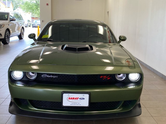 2021 Dodge Challenger R/T Scat Pack Widebody photo 2