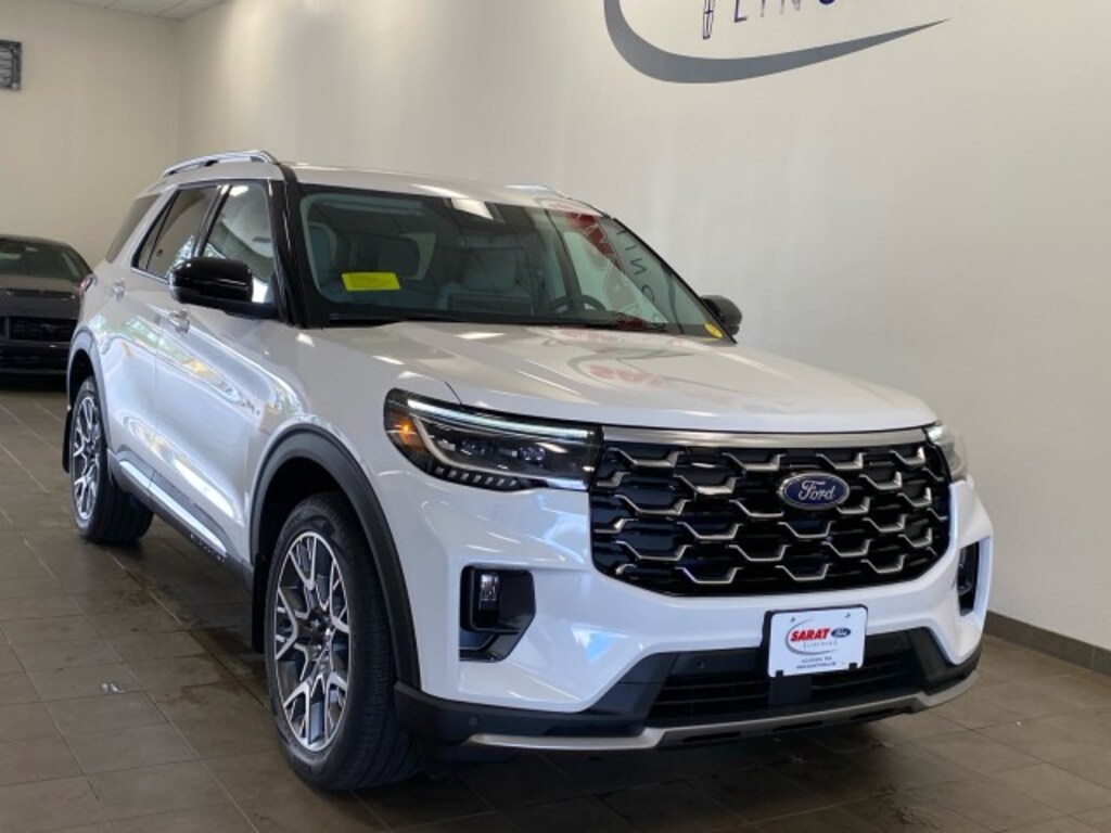 New 2025 Ford Explorer 2025 Ford Explorer Platinum 4DR SUV 119.1 WB 4WD